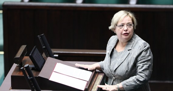 "​Dla polskiego wymiaru sprawiedliwości i polskiego parlamentaryzmu jest to chwila tragiczna" - mówiła  Sejmie I prezes Sądu Najwyższego Małgorzata Gersdorf podczas debaty na projektem prezydenta o SN. Apelowała do posłów o refleksję. "Dziś jeszcze jest czas na opamiętanie się" - podkreśliła.