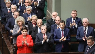 Sejm zajmie się w czwartek wnioskiem o wotum nieufności dla rządu. Szydło: Stek bzdur i kłamstw