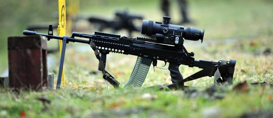 Program budowy strzelnic "Strzelnica w powiecie" ruszy do początku stycznia 2018 roku - powiedział wiceminister obrony narodowej Michał Dworczyk. Resort obejmie dofinansowaniem obiekty, których koszt budowy nie przekroczy 2 mln zł. 