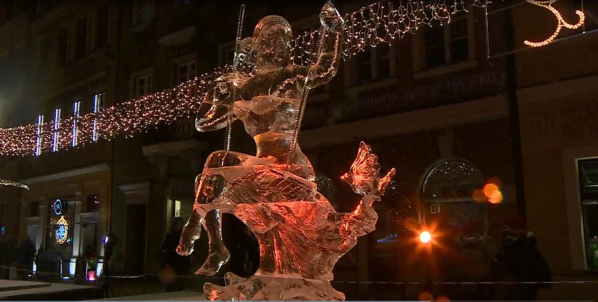 W Poznaniu na rynku głównym odbył się 12. Międzynarodowy Festiwal Rzeźby Lodowej. W tym roku w konkursie wzięło udział 16 zawodników z 10 różnych krajów. Według organizatorów jest to największa tego typu impreza w Europie.