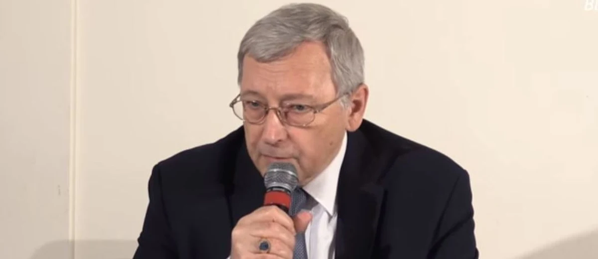 ​Nie będzie konsekwencji za lekkomyślne słowa szefa biura politycznego ministra spraw zagranicznych. "Wypowiedź została wyrwana z kontekstu" - usłyszał w resorcie reporter RMF FM. Przypomnijmy, że Jan Parys podczas spotkania tzw. Klubu Ronina powiedział między innymi, że "nie jest tak, że istnienie Ukrainy jest niezbędnym warunkiem istnienia wolnej Polski".