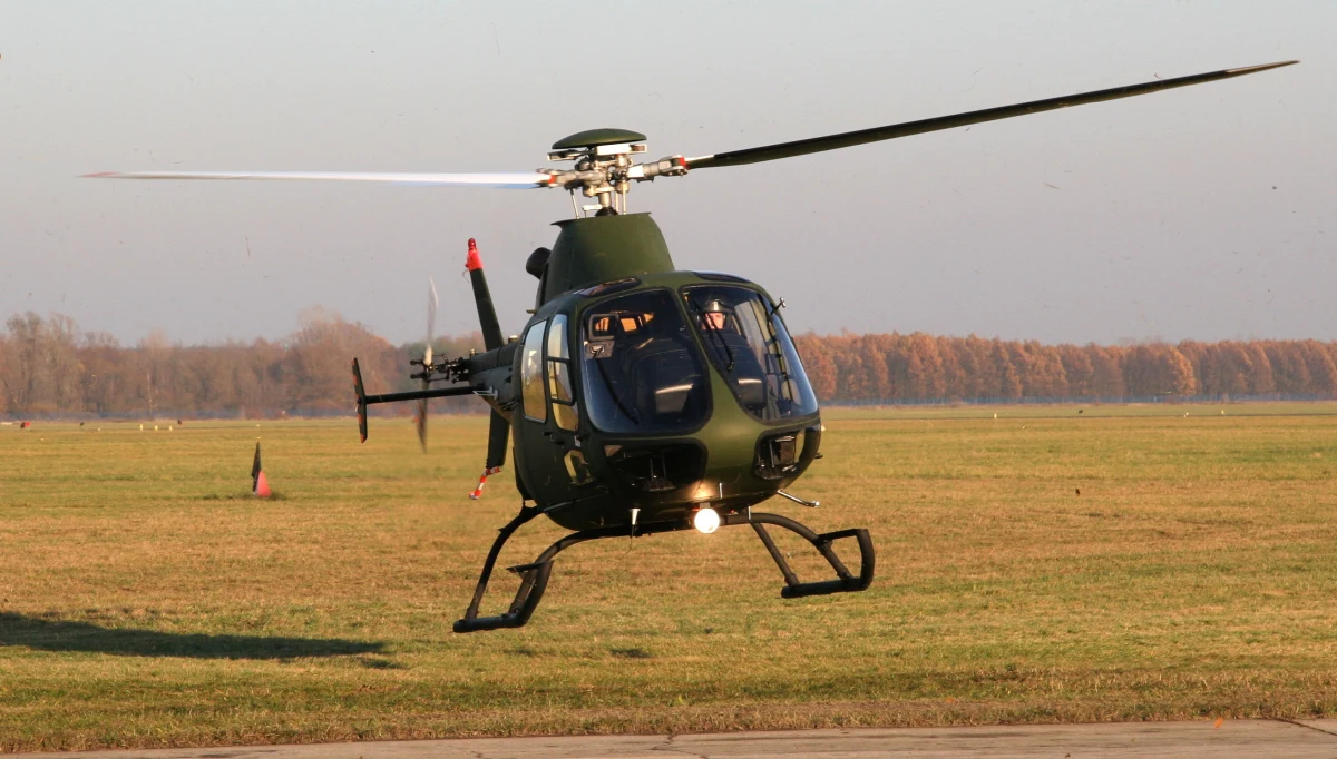 Podczas lądowania na wojskowym lotnisku w Dęblinie przewrócił się śmigłowiec. Informację dostaliśmy na Gorącą Linię RMF FM. 