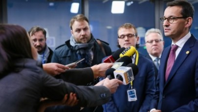 "Spotkanie ostatniej szansy" Morawieckiego z Junckerem