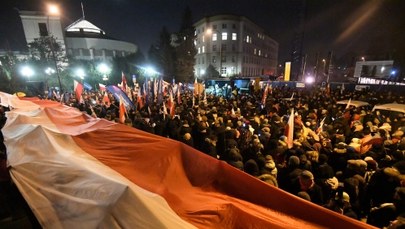 ​Śledztwo ws. wydarzeń przed Sejmem w grudniu 2016 r. będzie przedłużone