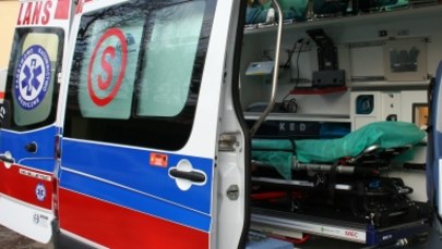 Śląskie: Wypadek busa przewożącego dzieci. 8 osób poszkodowanych