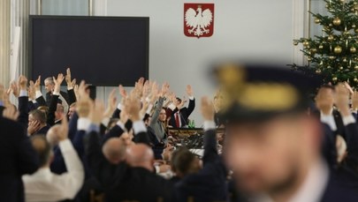 Zwrot ws. głośnych obrad Sejmu w Sali Kolumnowej. Sąd nie zgodził się z prokuraturą