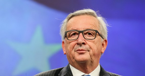 Nie jesteśmy na wojnie z Polską - tak szef Komisji Europejskiej Jean Claude-Juncker odpowiedział na pytanie dotyczące ewentualnego uruchomienia wobec Polski art. 7 unijnego traktatu. Dodał, że w tej sprawie nie wszystkie mosty zostały zerwane.