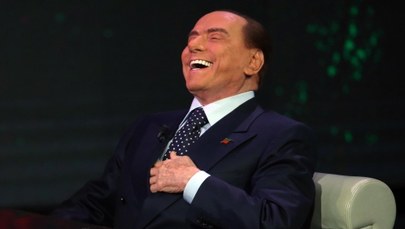 Fatalna wpadka Berlusconiego. Nie wiedział, że wszystko nagrywa kamera...