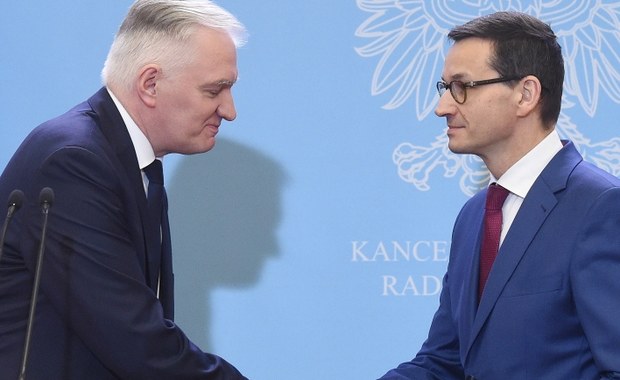 Za sprawą premiera Mateusza Morawieckiego jeszcze w budżecie na bieżący rok znalazło się pół miliarda złotych na badania biotechnologicze - powiedział wicepremier, minister nauki i szkolnictwa wyższego. Jarosław Gowin ogłosił utworzenie programu finansowania badań nad polskimi lekami przeciw chorobom serca i nowotworom.