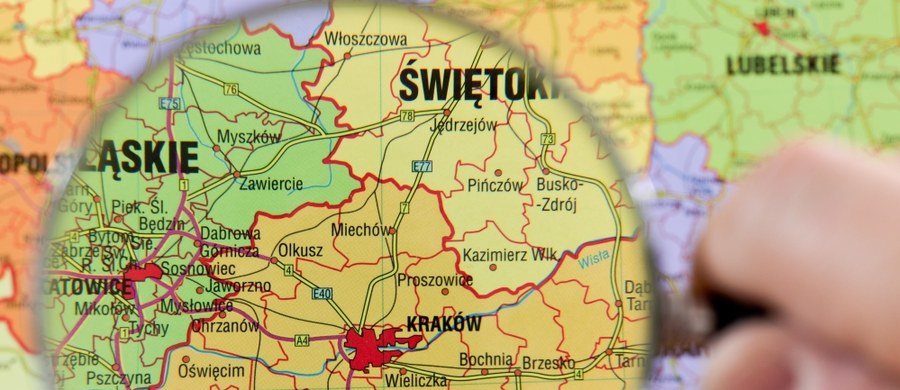 Od 1 stycznia 2018 r. na administracyjnej mapie Polski pojawi się siedem kolejnych miast – informuje resort spraw wewnętrznych i administracji. Tym samym w naszym kraju istnieć będzie już 930 miast.