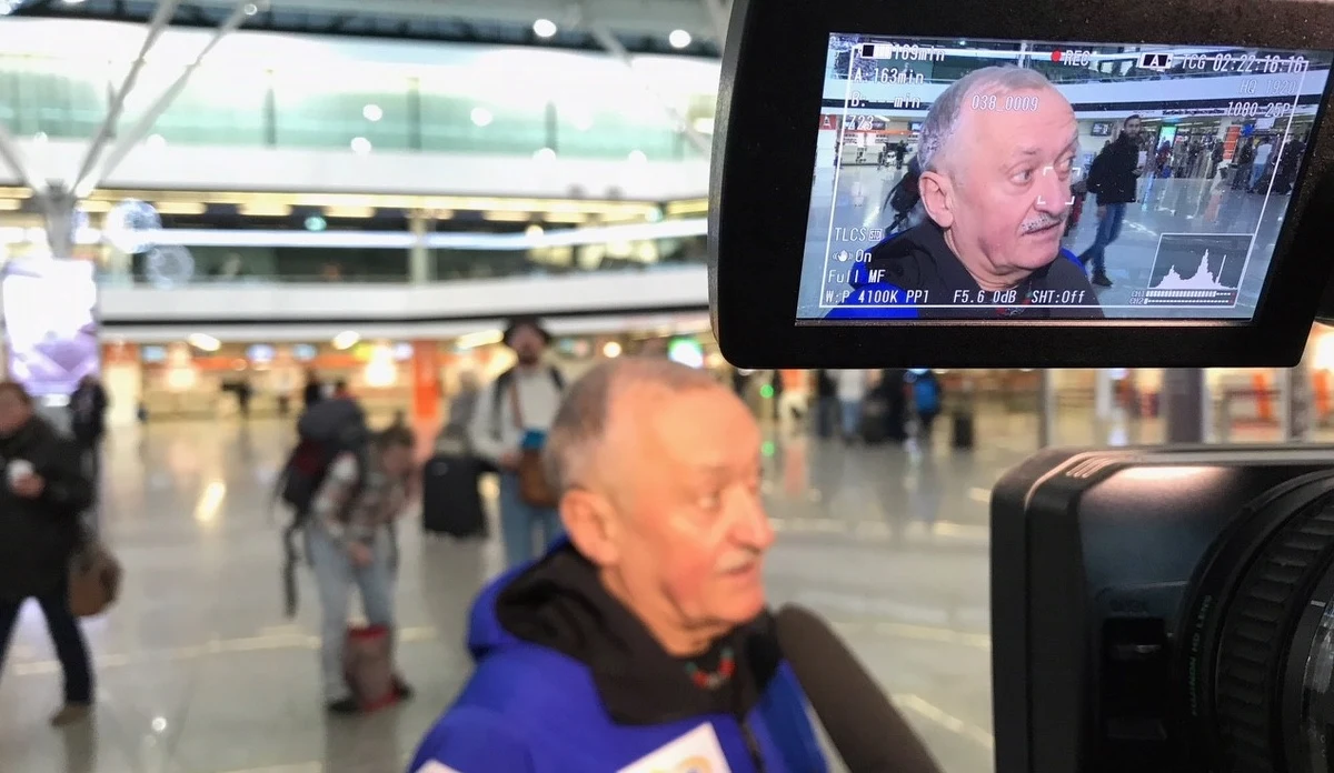 W Islamabadzie są już członkowie polskiej wyprawy zimowej na K2! Wczoraj wylecieli do Pakistanu z lotniska Chopina w Warszawie. "To, co mogliśmy zrobić, jest zrobione. Oczywiście, jest wiele niewiadomych" - przyznał przed startem kierownik ekspedycji Krzysztof Wielicki. "Liczymy na jakieś okna pogodowe, które pozwolą na atak szczytowy. W te okna trzeba się wbić z właściwym zespołem we właściwym czasie" - dodał w rozmowie z RMF FM.