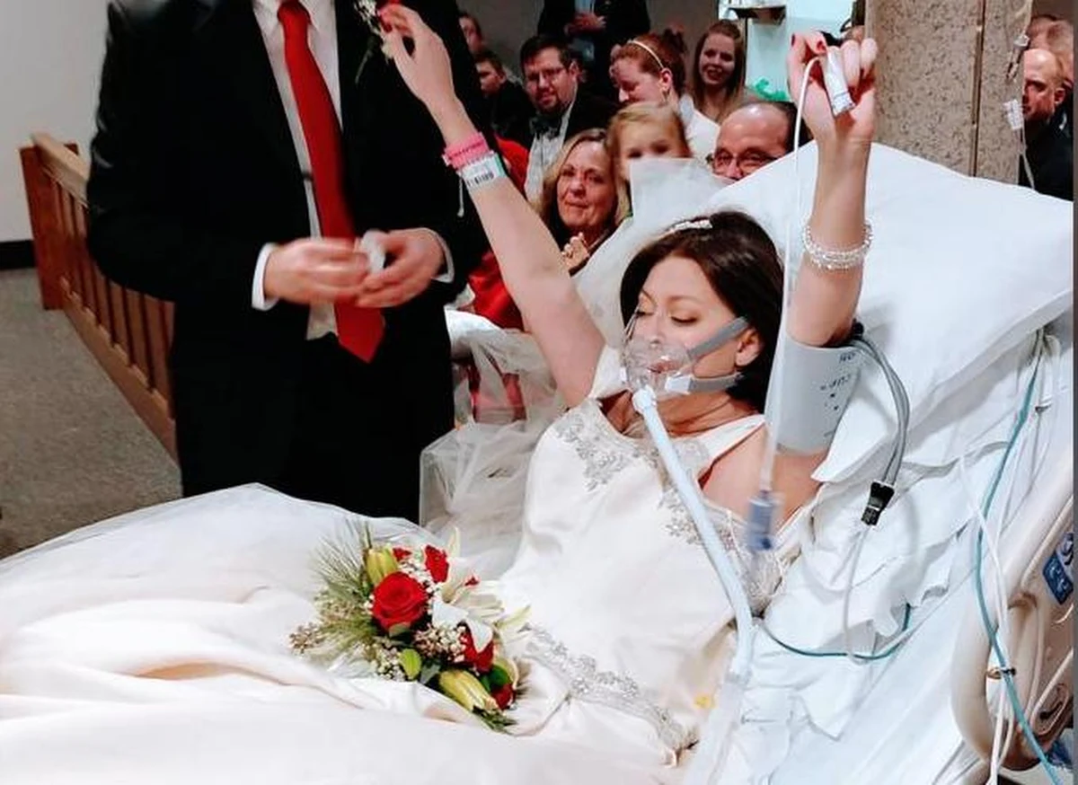 31-letnia Heather Lindsay bała się, że nigdy nie będzie jej dane być panną młodą. Dzięki przyjaciołom i rodzinie mogła poślubić ukochanego Davida. Jak się okazało, słowa przysięgi małżeńskiej były ostatnimi, jakie wypowiedziała. Na drugi dzień zmarła. 