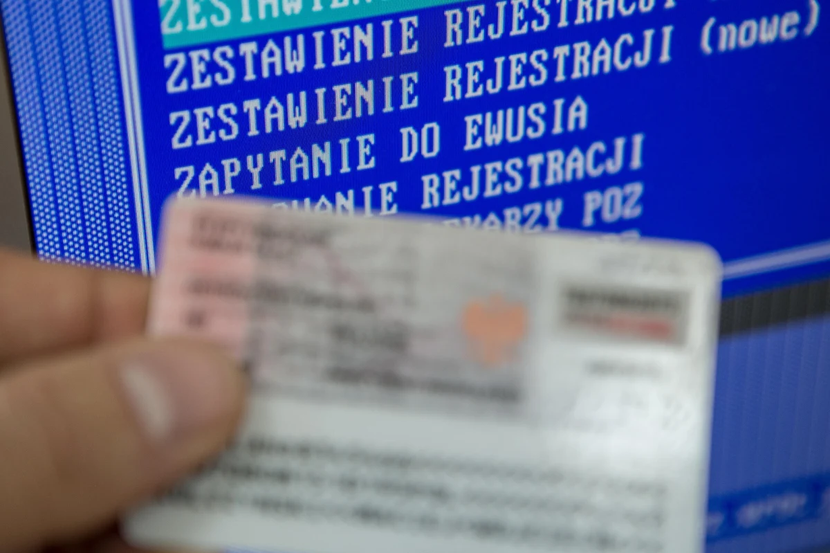 Aż 1 097 208 Polaków nie dopełniło w zeszłym roku obowiązku wymiany dowodu osobistego. W 2017 roku niemal 5 milionom z nas skończyła się ważność tego dokumentu. 