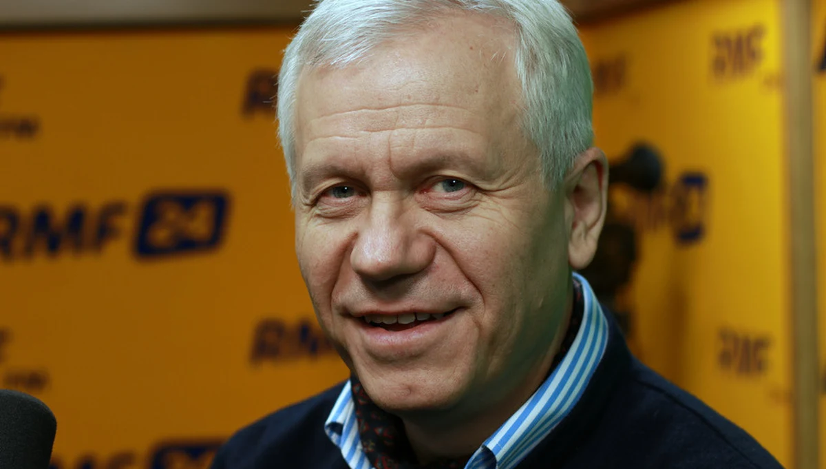 "Analizy, kto rządzi w PiS, mają znaczenie polityczne (…). Wszystkim się pewnie wydaje – co widać na sali sejmowej – że jest to Joachim Brudziński (…). Ale czy tak jest naprawdę? To wszystko jest bardzo skomplikowane. Wiceprezesem PiS-u jest także premier" – powiedział w Porannej rozmowie  w RMF FM Marek Jurek, zapytany o to, kto jest „numerem 2” w Prawie i Sprawiedliwości. "Morawiecki jest powołany do wykonania konkretnych zadań politycznych. Podobno Zbigniew Ziobro poniechał sporów i konfrontacji  z premierem" – podkreślił eurodeputowany. "Po rekonstrukcji rządu spodziewam się położenia akcentów na politykę gospodarczą i dążenia do jakiejś pacyfikacji relacji z  UE" - zaznaczył Jurek. "Słyszeliśmy, że Komitet Polityczny PiS rozmawiał o składzie rządu i będzie to decyzja bardzo kolektywna – kolektywna pod prezydium prezesa partii. Morawiecki dlatego jest premierem, bo się na to godzi" – ocenił polityk, odnosząc się do kwestii rekonstrukcji rządu. Jurek, zapytany, czy wesprze WOŚP, odpowiedział, że nie jest „entuzjastą” tego przedsięwzięcia, ale czasami wrzuci "jakieś pieniądze" do skarbonki. "Ostentacja tej bardzo nakręconej dobroczynności pana Owsiaka zawsze budziła sceptycyzm i dużej części opinii publicznej, i równie wielki mój, własny" – dodał.