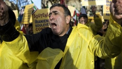 Protesty sterowane z zagranicy? Iran twierdzi, że ma "twarde dowody"