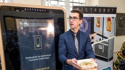 Wrocław: Robot serwuje ciepłe posiłki. Używa m.in. podczerwieni