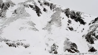 Trudna sytuacja w Alpach. Eksplozja i lawina