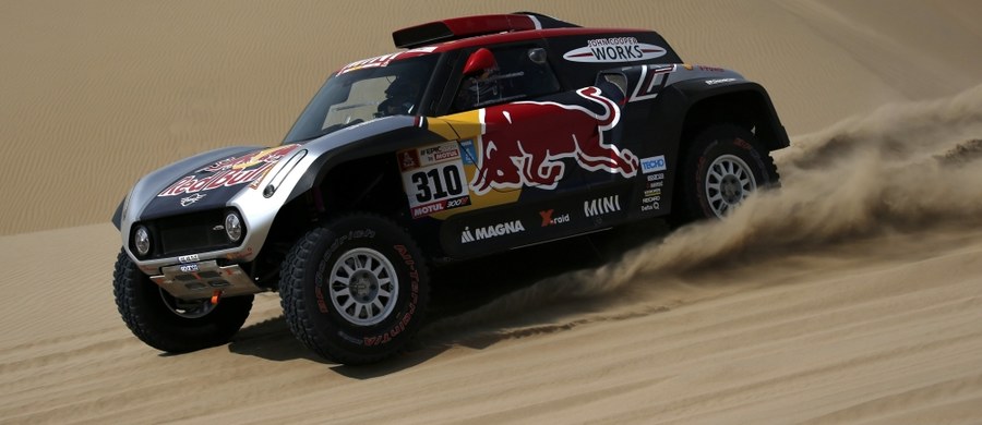 Amerykański kierowca Bryce Menzies (Mini) wycofał się na początku drugiego etapu 40. Rajdu Dakar. Po pierwszym zajmował czwarte miejsce, ze stratą 38 sekund do Katarczyka Nassera Al-Attiyaha (Toyota).