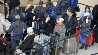 ​USA: Opóźnione i odwołane loty, awantury i problem Polaków z powrotem do kraju