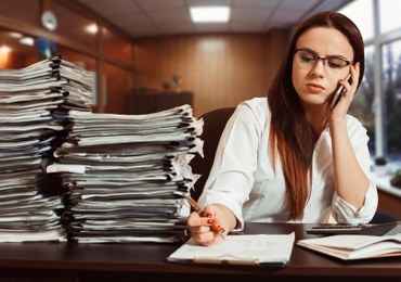 Kobiety w Polsce zarabiają średnio o 700 zł mniej niż mężczyźni