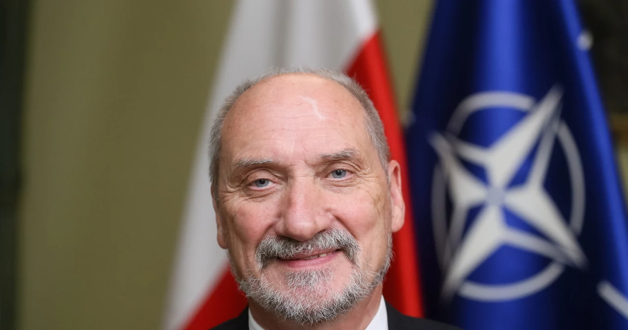 Na zdjęciu archiwalnym z 12.09.2017 r. były już minister obrony narodowej Antoni Macierewicz