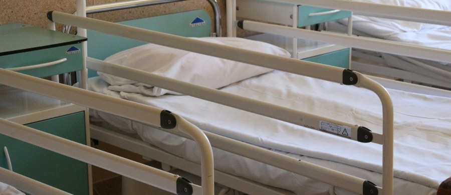 41-latek przysypany w biedaszybach w Boguszowie Gorcach koło Wałbrzycha. Mężczyzna w ciężkim stanie trafił do szpitala. Do wypadku doszło nad ranem. 