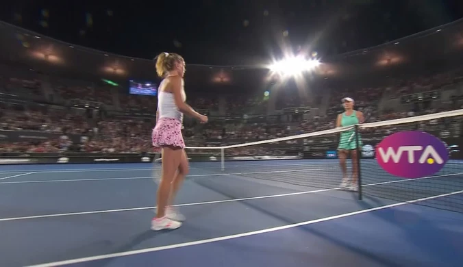 Radwańska przegrała z Giorgi w Sydney. Wideo