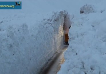 Śnieżny mur odciął francuską wioskę w Alpach. Zaspy mają 7 metrów wysokości 