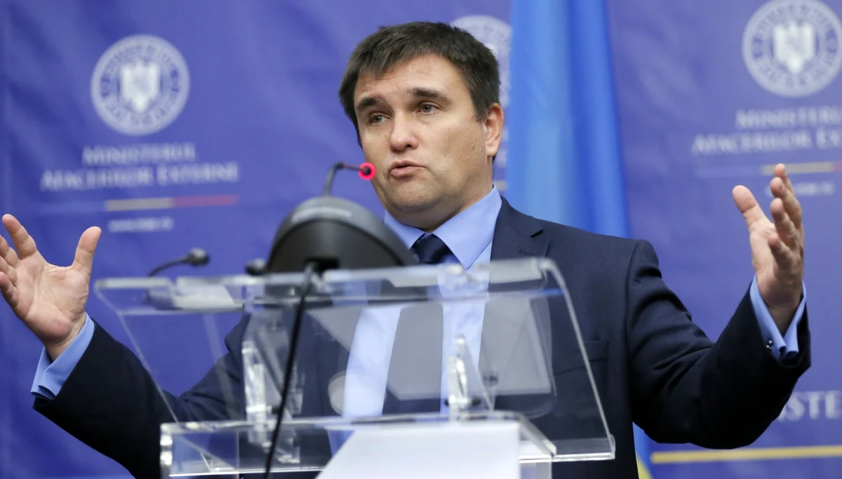 ​Szef ukraińskiego MSZ Pawło Klimkin uważa, że wypowiedzi polskich polityków o masowym napływie uchodźców z Ukrainy do Polski to "kompletna bzdura". Zauważa, że na tereny naszego kraju przyjeżdżają głównie pracownicy.