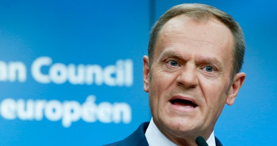 "Nie komentowałem ani nie kwestionowałem bezstronności i neutralności szefa Rady Europejskiej Donalda Tuska" - napisał na Twitterze premier Bułgarii Bojko Borisow.