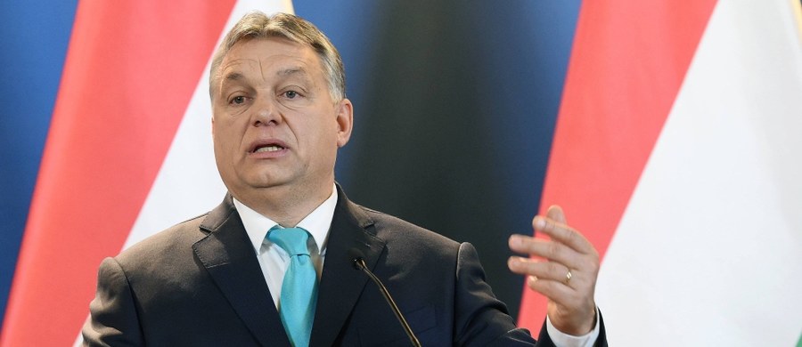 Premier Węgier Viktor Orban powiedział dziennikowi "La Repubblica", że rządowi w Polsce, będącemu w sporze z Unią Europejską, radzi "wytrwałość i cierpliwość". To jego jedyne słowa na temat Polski w opublikowanym w niedzielę wywiadzie skupiającym się głównie na UE.