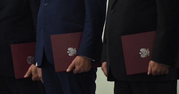 Nowe otwarcie pomiędzy Pałacem Prezydenckim a ministerstwem spraw zagranicznych. Andrzej Duda spotkał się na długiej rozmowie z premierem Mateuszem Morawieckim  i szefem polskiej dyplomacji Jackiem Czaputowiczem. Temat? Podział kompetencji w tworzeniu polskiej polityki zagranicznej na cały rok - dowiedział się dziennikarz RMF FM Patryk Michalski. 