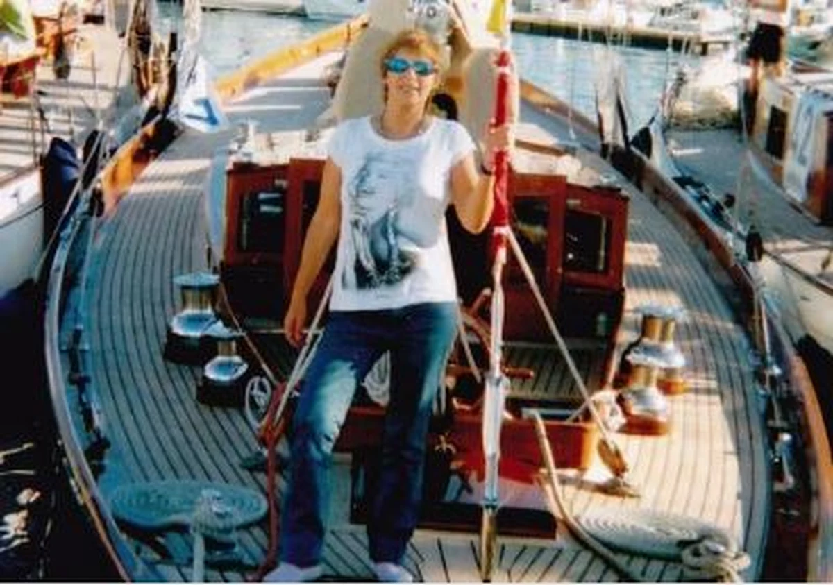 Przed sądem w Nicei stanęła Patricia Dagorn, którą francuskie media okrzyknęły "Czarną wdową z Riwiery". 57-letnia kobieta jest oskarżona o zabójstwo dwóch starych mężczyzn i trucie dwóch kolejnych, aby zdobyć ich majątek. Śledczy twierdzą, że Patricia Dagorn to kobieta bez skrupułów, która wykorzystywała uczucia starszych i przede wszystkim zamożnych mężczyzn. 