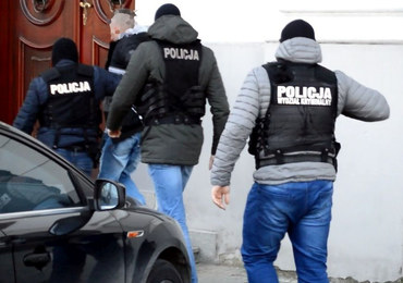 Napad na konwój bankowy w Płocku. Szajka wpadła przez… samochód