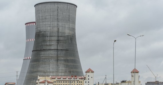Elektrownia atomowa budowana w Ostrowcu na Białorusi, w odległości 50 km od Wilna, nie spełnia współczesnych norm bezpieczeństwa - twierdzą litewscy eksperci po analizie przeprowadzonych przez stronę białoruską tzw. stress testów przyszłego obiektu.