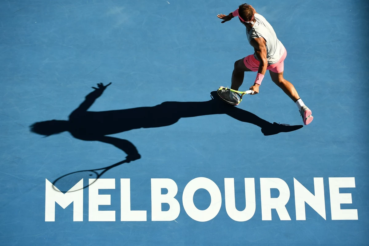 O jeden dzień - na czwartek - przesunięty został mecz Łukasza Kubota i Marcelo Melo w pierwszej rundzie debla wielkoszlemowego Australian Open. Najwyżej rozstawiony w imprezie polsko-brazylijski duet zmierzy się z Włochem Paolo Lorenzim i Niemcem Mischą Zverevem.