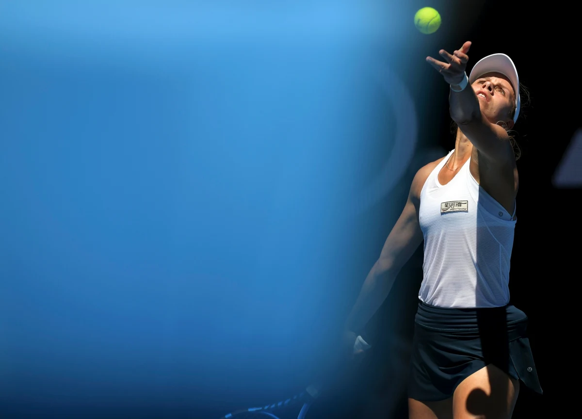 Magda Linette odpadła w trzeciej rundzie wielkoszlemowego turnieju Australian Open. Polska tenisistka przegrała na kortach w Melbourne z Czeszką Denisą Allertovą 1:6, 4:6, choć w drugim secie prowadziła już 4:1.