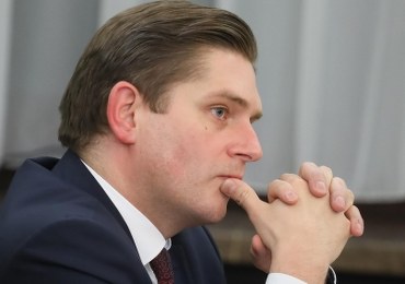 Rewolucja personalna w MON. Ze strony resortu zniknęły sylwetki wiceministrów