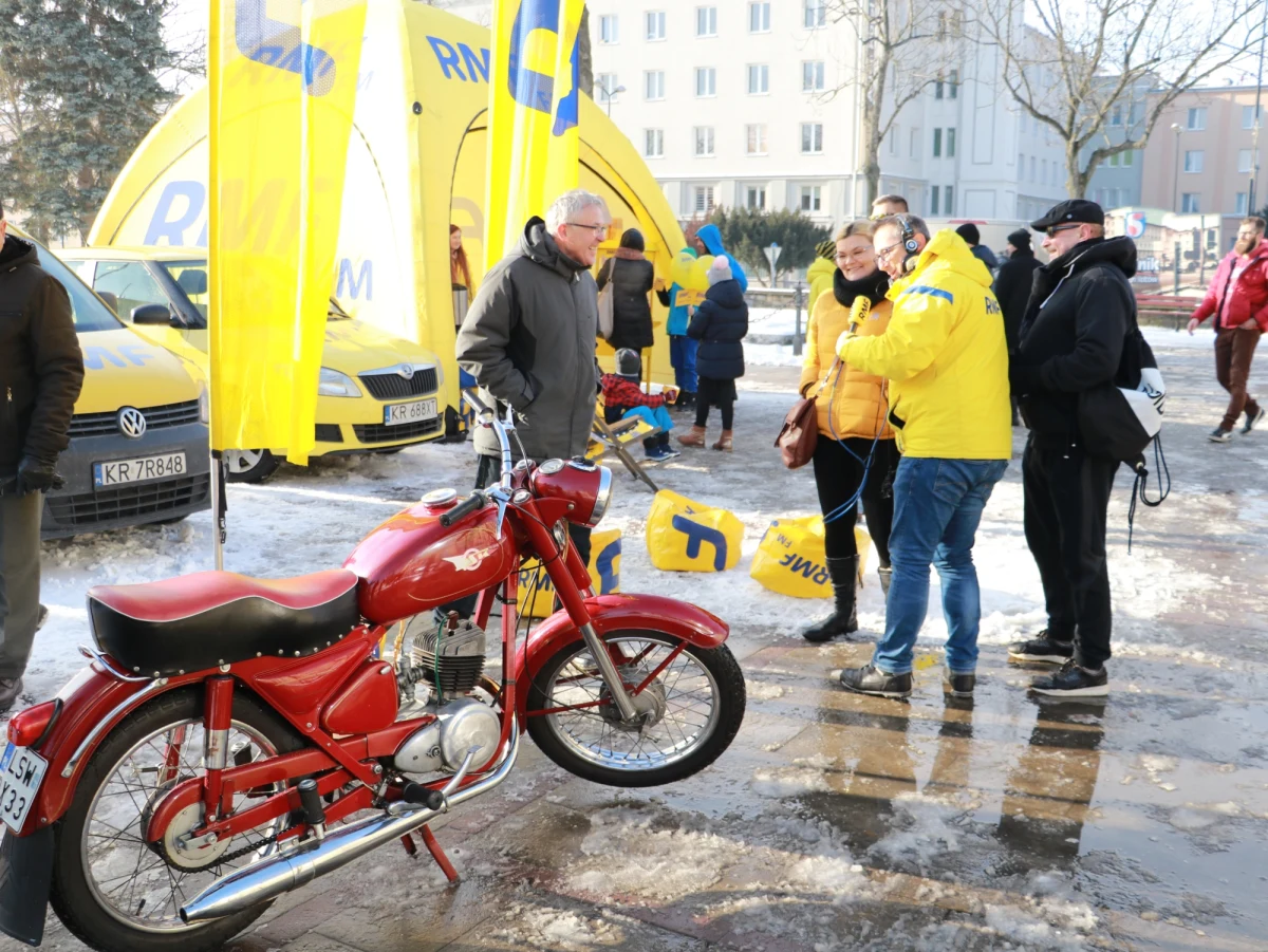 Gdyby nie ulokowana tu w latach 50. XX wieku fabryka – Wytwórnia Sprzętu Komunikacyjnego Państwowe Zakłady Lotnicze - to pewnie Świdnik byłby teraz dzielnicą Lublina. A z pewnością nie 40-tysięcznym miastem.