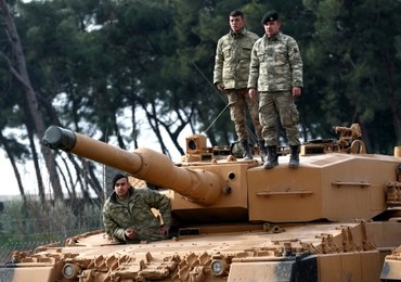 Premier Turcji: Armia wkroczyła do enklawy Afrin w Syrii. Kurdyjska milicja zaprzecza