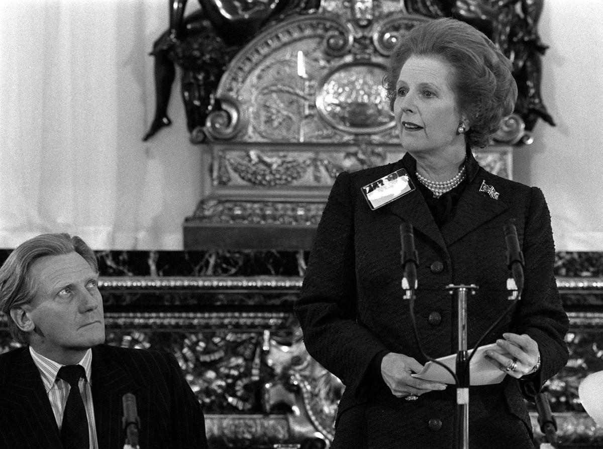 Nie powiodła się druga już próba upamiętnienia byłej brytyjskiej premier Margaret Thatcher przez postawienie jej pomnika przed gmachem parlamentu. Pół roku temu projekt upadł w obawie przed aktami wandalizmu, obecnie przeszkodą okazała się koncepcja pomnika.