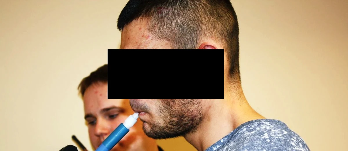 Po prawie 30-kilometrowym pościgu lubuska policja zatrzymała 25-letniego mieszkańca Pomorza. Okazało się, że był pod silnym działaniem narkotyków. O niepokojącym zachowaniu kierowcy na drodze nr 22 zawiadomili służby inni uczestnicy ruchu.