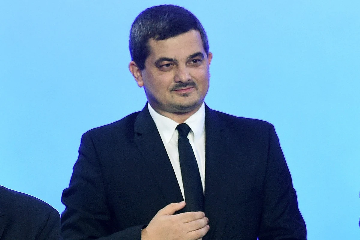 Rada Polityczna Prawa i Sprawiedliwości wybrała w sobotę Krzysztofa Sobolewskiego na przewodniczącego Komitetu Wykonawczego PiS - poinformowała rzecznik PiS Beata Mazurek. Sobolewski zastąpił na tym stanowisku Joachima Brudzińskiego, który został szefem MSWiA.