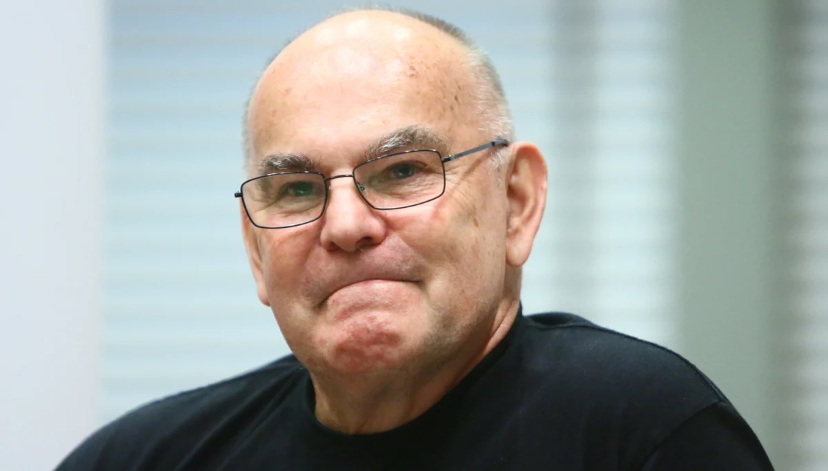 "Ze względu na pogarszające się warunki atmosferyczne, nie ma już żadnych szans na akcję ratunkową po Tomasza Mackiewicza, który znajduje się na Nanga Parbat na wysokości około 7200 m" - przekazał PAP kierownik komitetu organizacyjnego narodowej wyprawy na K2 Janusz Majer.