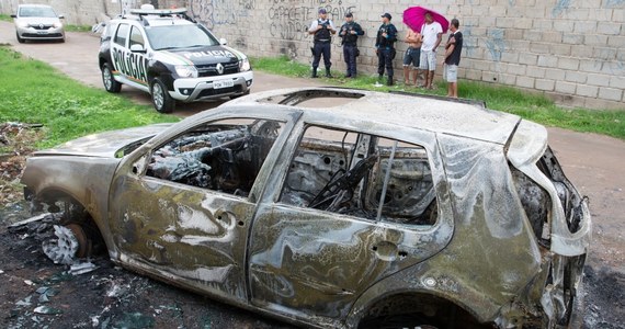 ​Co najmniej 14 osób poniosło śmierć w rezulacie strzelaniny na zabawie w mieście Fortaleza, na północnym wschodzie Brazylii - poinformowały w sobotę władze. Według lokalnych mediów były to porachunki gangów narkotykowych