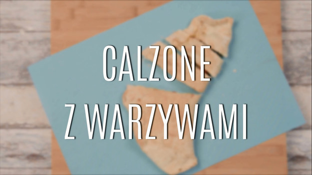 Kochasz włoską kuchnię, ale nie możesz też żyć bez polskiej? W takim razie calzone z warzywami jest w sam raz dla ciebie. Calzone to pizza w formie pieroga, którą możesz nadziać warzywami lub innymi dodatkami, w zależności od własnej fantazji. Calzone z warzywami to pyszna i zdrowa przekąska idealnie nadająca się na obiad lub lunch w pracy.