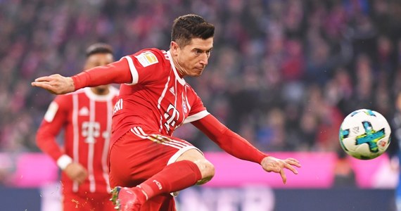 Robert Lewandowski został wybrany przez fachowy magazyn "Kicker" do najlepszej jedenastki 20. kolejki niemieckiej ekstraklasy. Polski piłkarz, który po raz piąty w sezonie został w ten sposób wyróżniony, otrzymał notę 2,5.