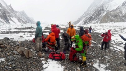Ratownicy z Nanga Parbat wciąż nie mogą wrócić pod K2. Winna pogoda