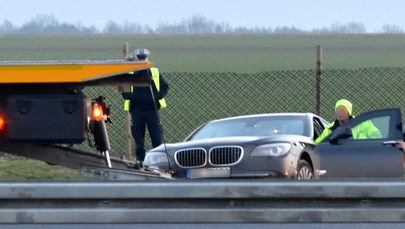 Wypadek limuzyny Andrzeja Dudy. Uszkodzone mogły być trzy opony, a nie tylko jedna