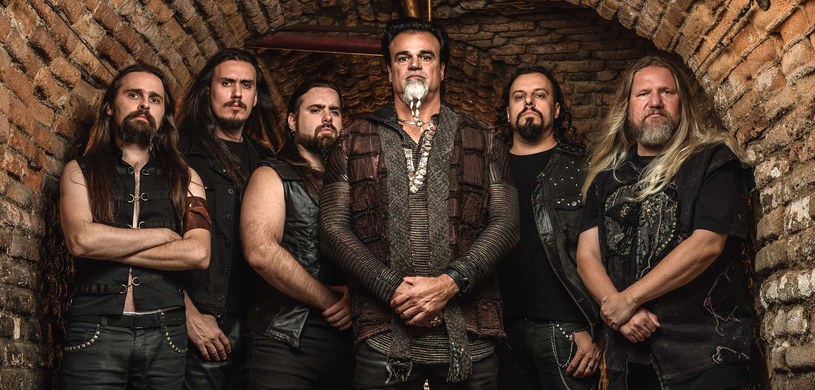 Heavy / powermetalowa grupa Armored Dawn z Brazylii odlicza już dni do premiery drugiego albumu.